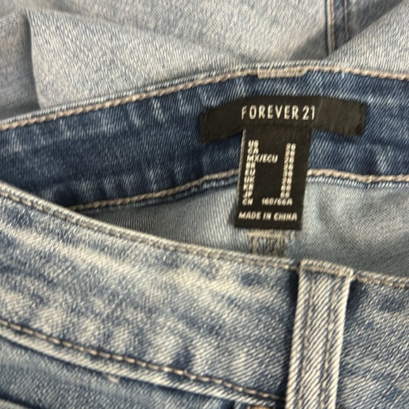 Forever 21 EUC Rhinestones Jeans - Picture 14 of 17